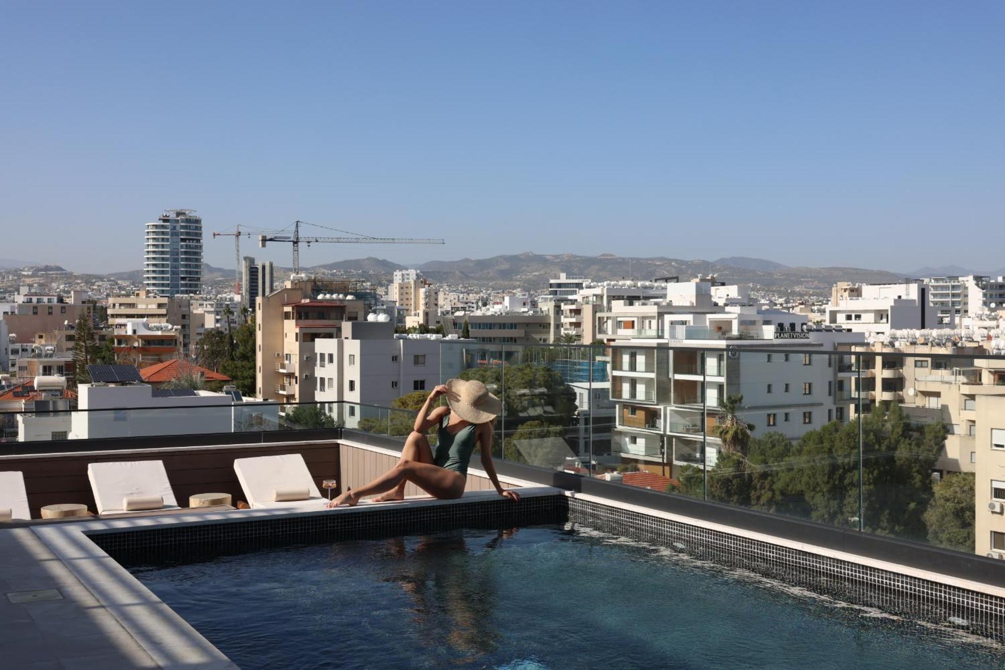 White City Limassol (Adults Only) ภายนอก รูปภาพ