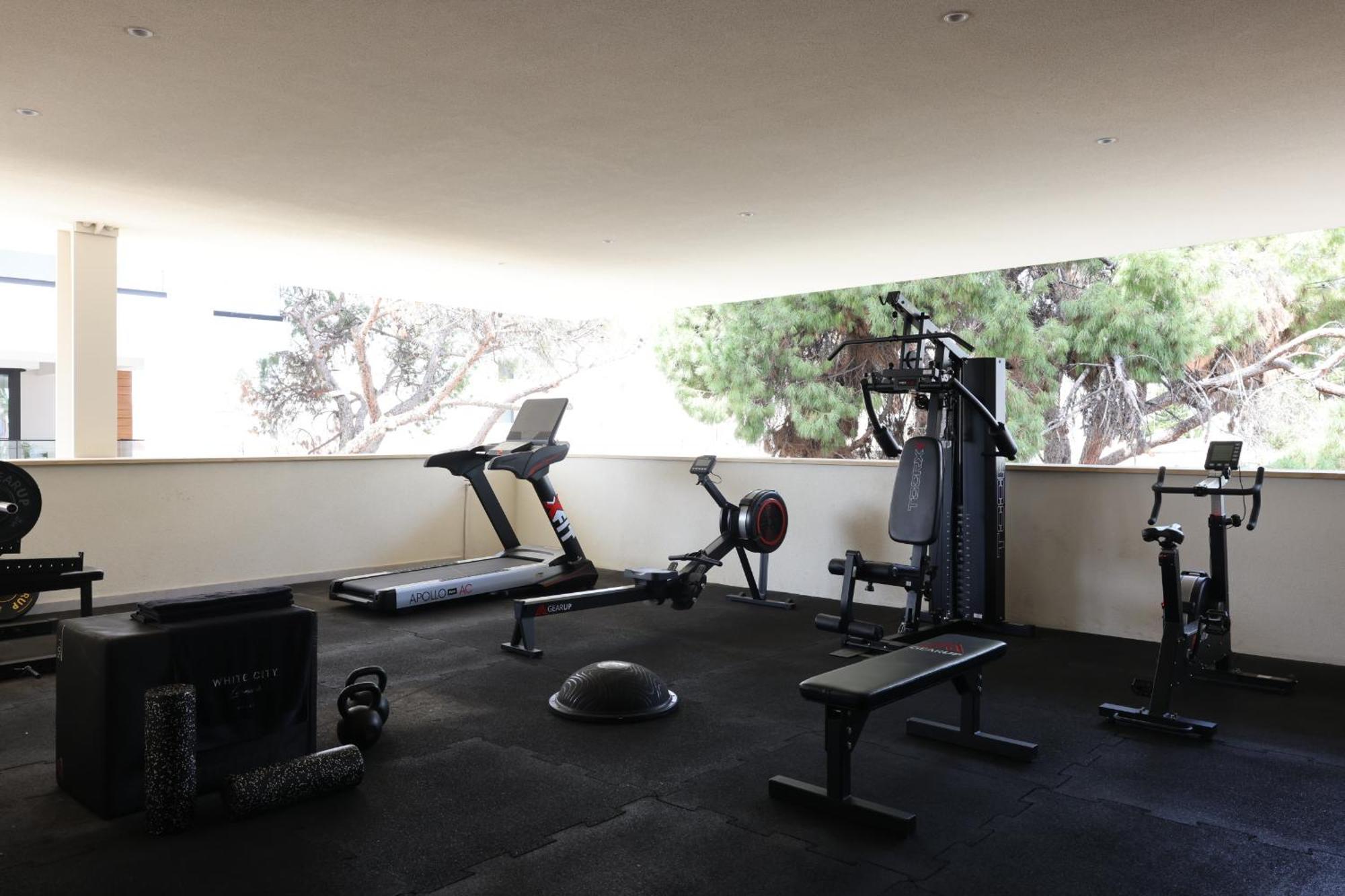White City Limassol (Adults Only) ภายนอก รูปภาพ