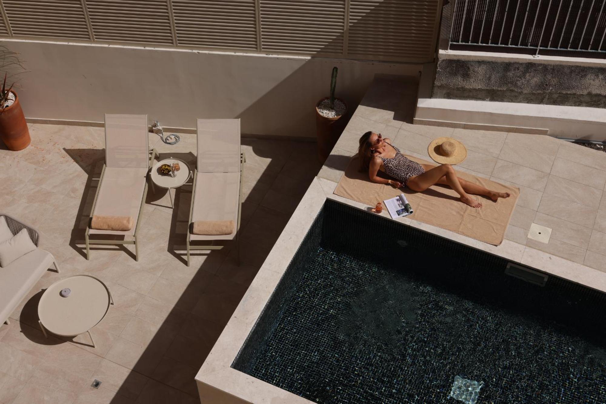 White City Limassol (Adults Only) ภายนอก รูปภาพ